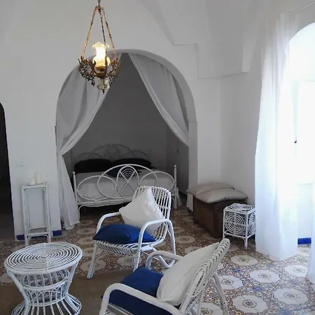 Holiday home Dammuso Aia Tracino